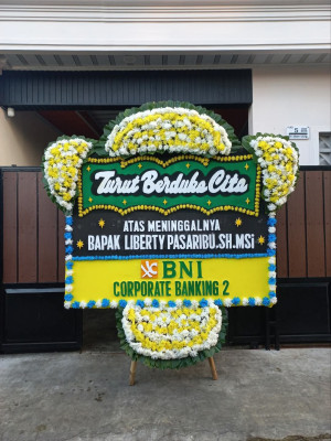 Papan Bunga Duka di Buluran Kenali